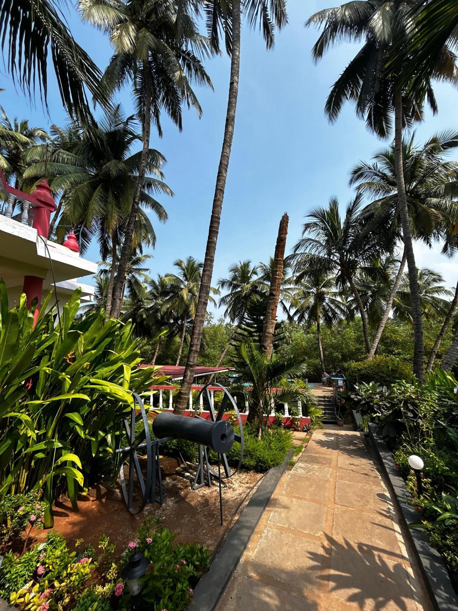 Vintage Beach Resort Agonda Exterior photo