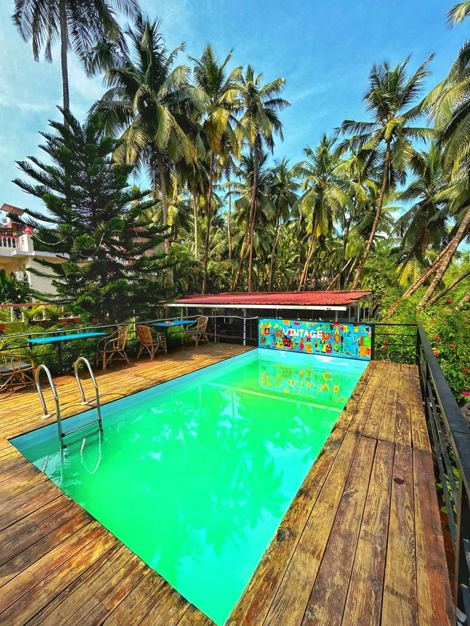 Vintage Beach Resort Agonda Exterior photo